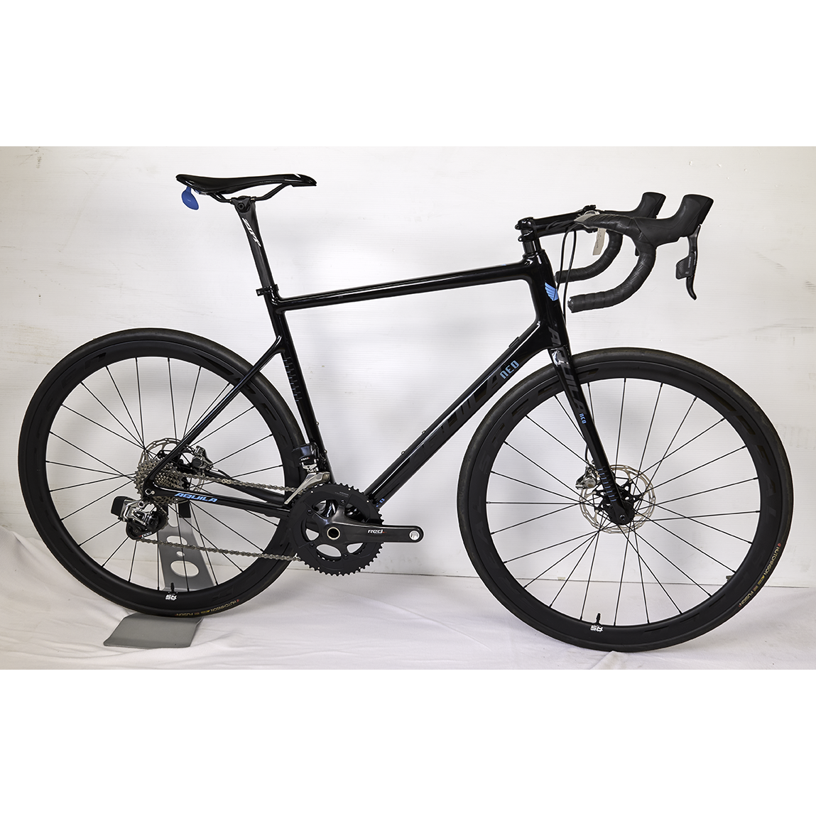 Aquila Neo Etap 11 Road Bike