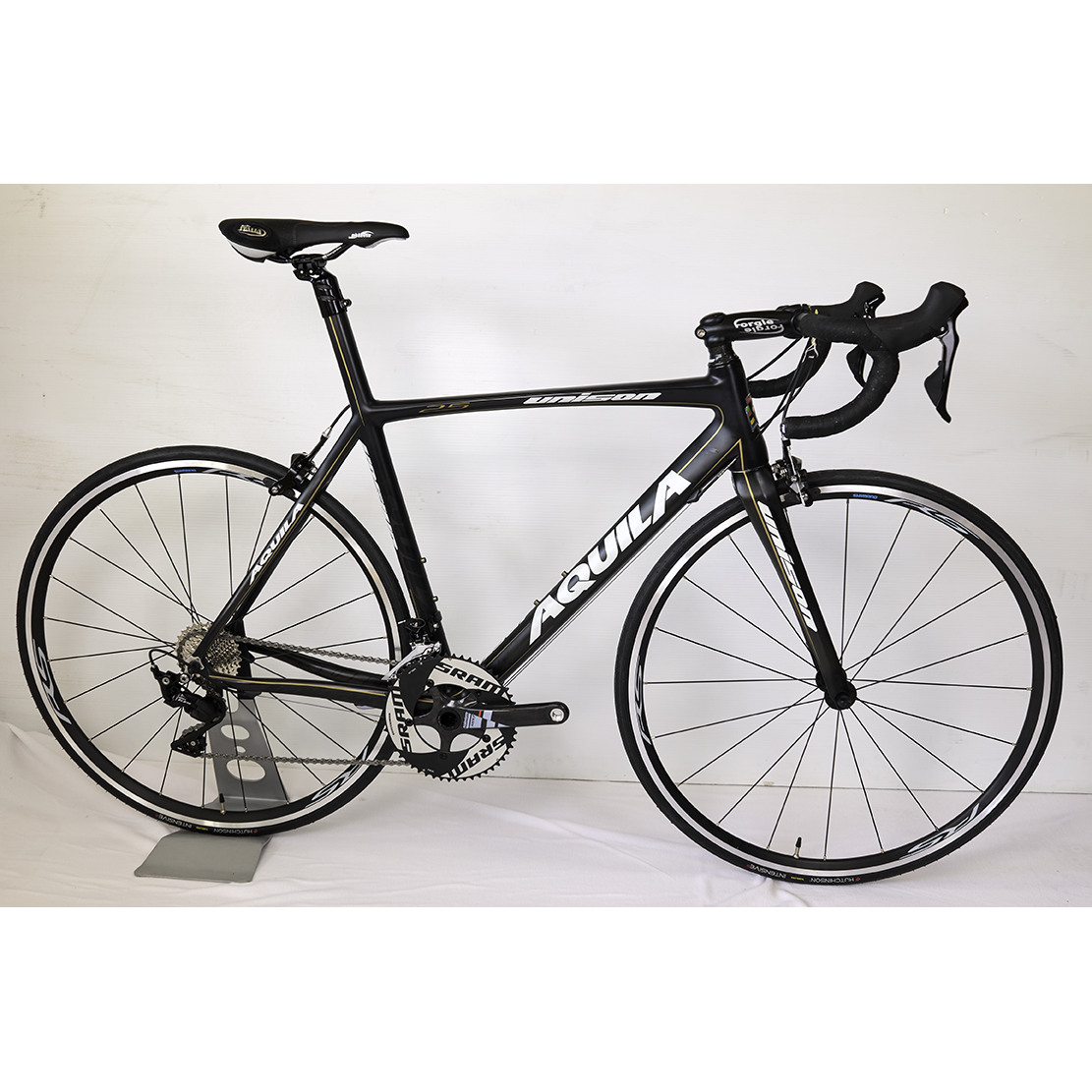 Aquila Unison Road Bike