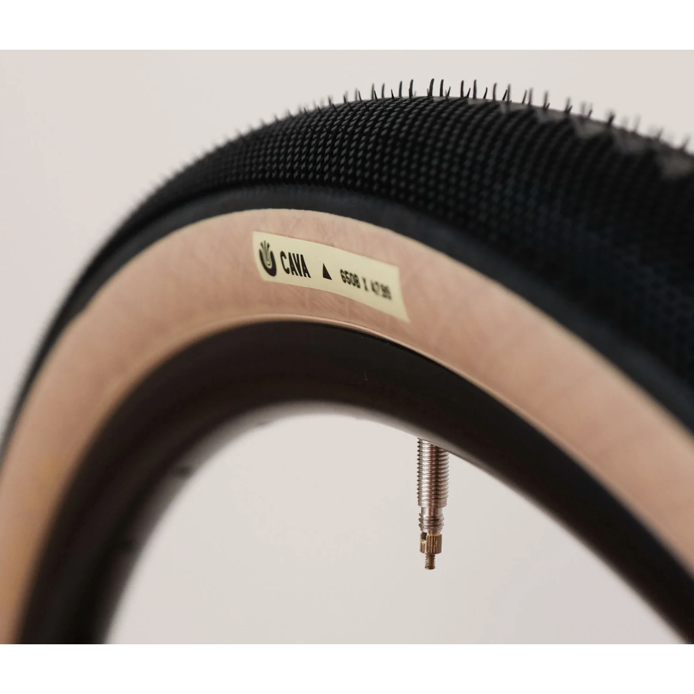 Ultradynamico Cava JFF Gravel Tire